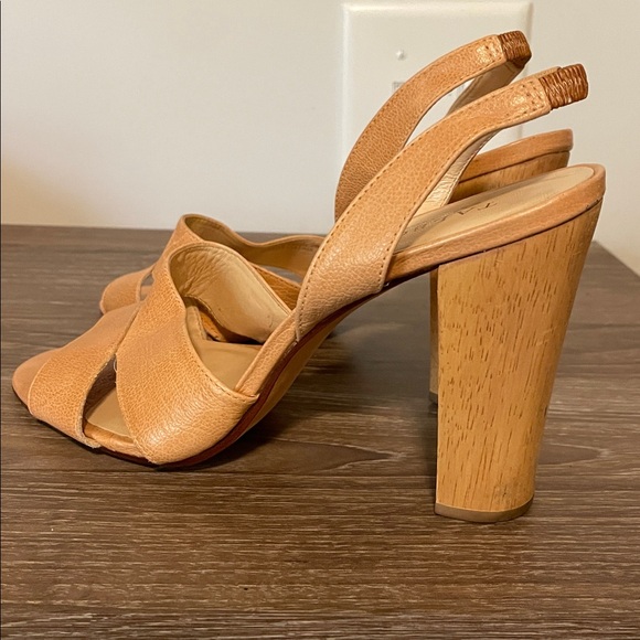 Talbots Millie Straps Sandals Block Heel Napa Leather Havana Tan Women Size 9 - Picture 9 of 10